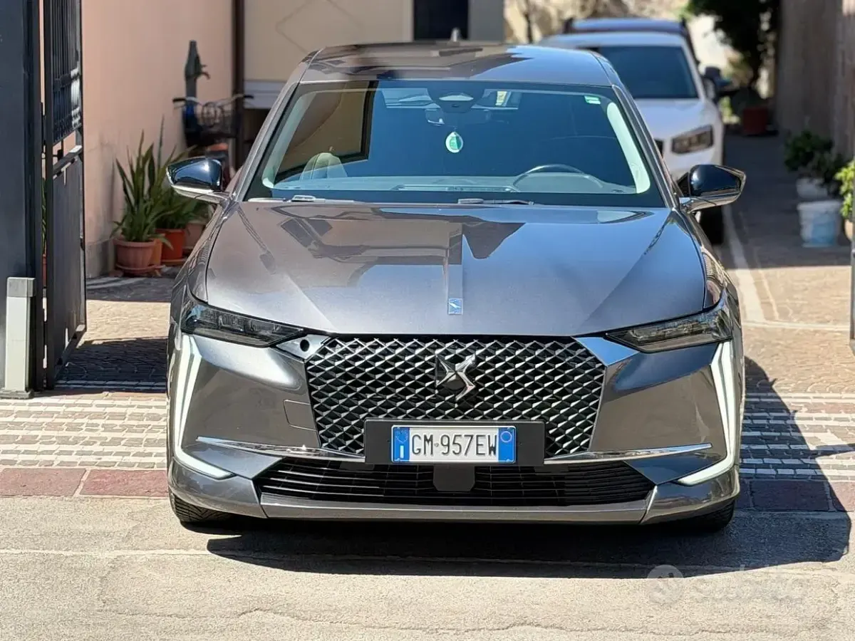 Usata DS Automobiles DS4 Bastille 131 CV (96 kW) 2022 Grigio SUV