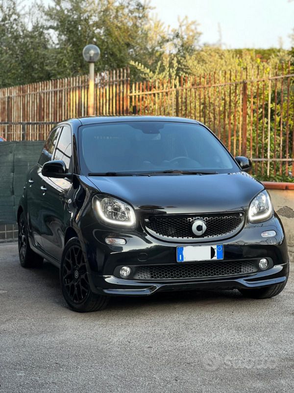 Usata 2019 Smart ForFour Tre volumi | 14.000 € (Buon prezzo) - Immagine 1/4