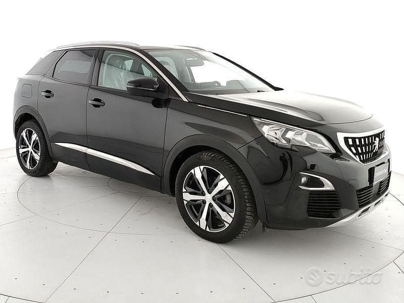 Usata Peugeot 3008 Allure 130 CV (95 kW) 2019 Nero SUV