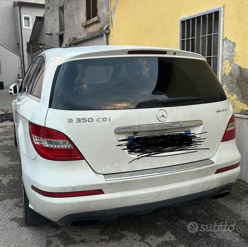 Usata Mercedes R350 2012 Bianco Monovolume