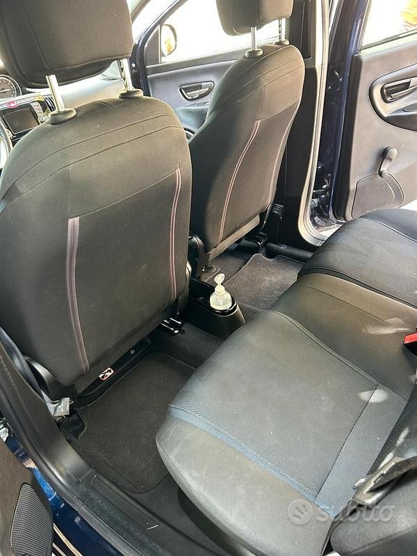 Usata Lancia Ypsilon 2021 Blu Utilitaria