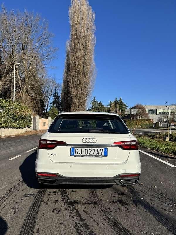 Usata Audi A4 Business 136 CV (100 kW) 2022 Station wagon