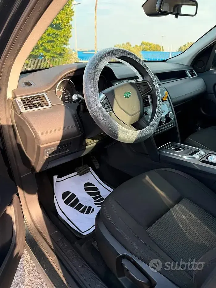 Usata Land Rover Discovery Sport 150 CV (110 kW) 2015 Nero SUV