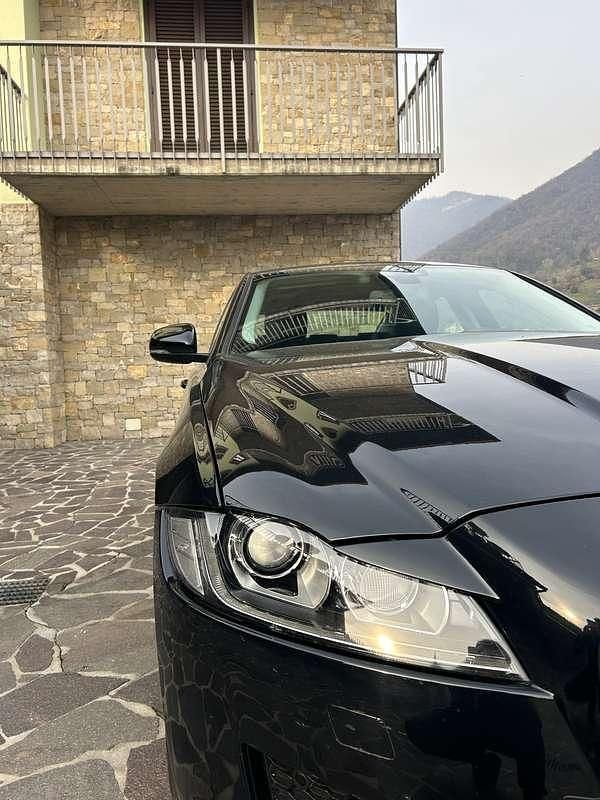 Usata Jaguar XF Business Edition 179 CV (131 kW) 2017 Berlina