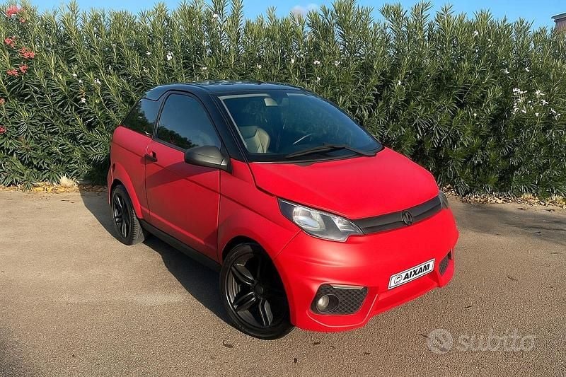 Rosso Usata 2015 Aixam Coupe GTI Coupé | 7499 € - Immagine 1/4