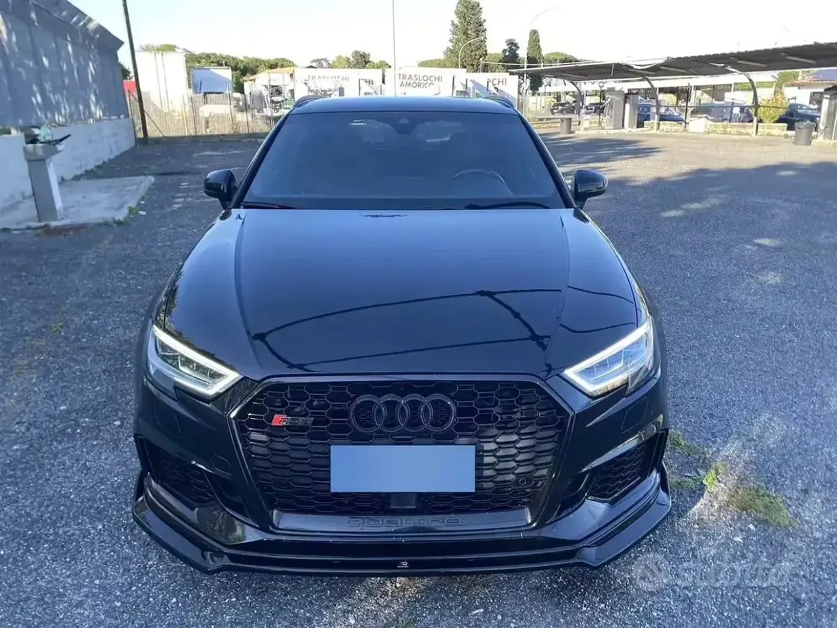 Usata Audi RS3 400 CV (294 kW) 2018 Nero Berlina