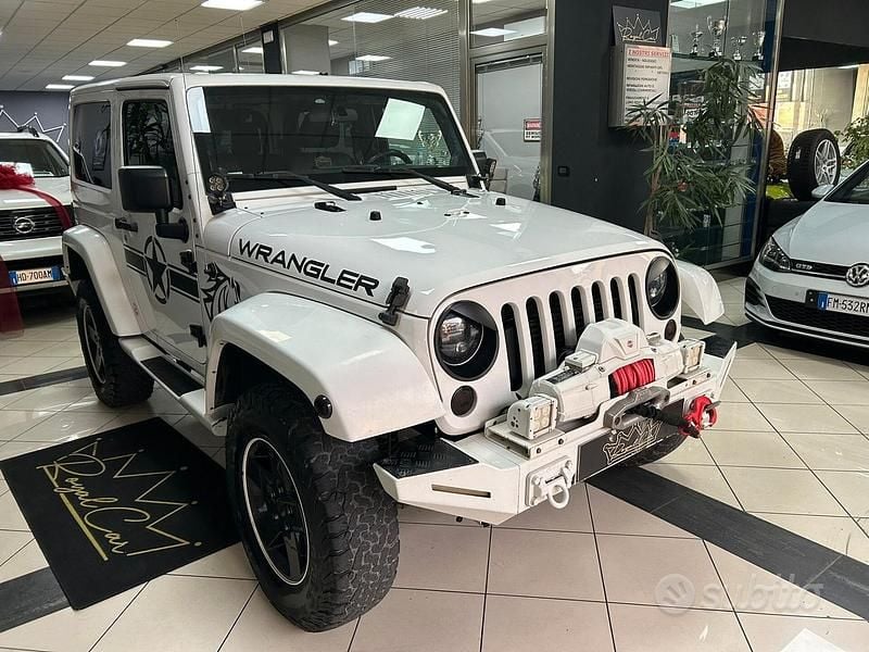 Usata Jeep Wrangler 200 CV (147 kW) 2012 Bianco SUV
