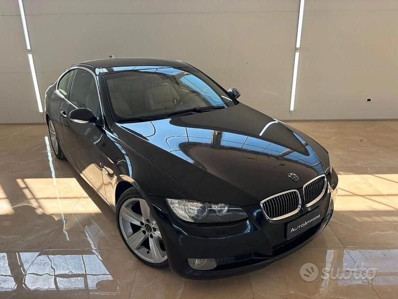 Usata BMW 320 177 CV (130 kW) 2008 Nero Berlina
