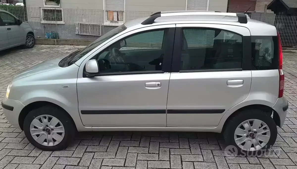 Usata Fiat Panda 77 CV (56 kW) 2012 Grigio Utilitaria