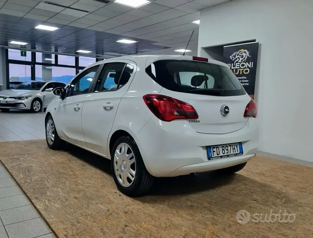 Usata Opel Corsa 69 CV (50 kW) 2016 Bianco Utilitaria