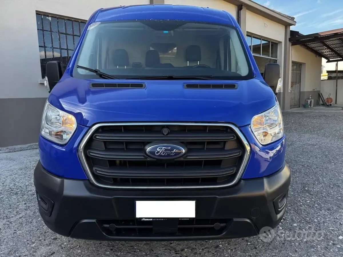 Usata Ford Transit 131 CV (96 kW) 2020 Bluazzurro Furgone