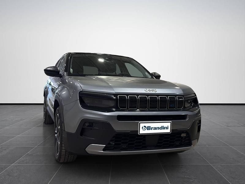 Usata Jeep Avenger EV Summit 114 kW (156 CV) 2023 Bicolore grigio tetto nero SUV