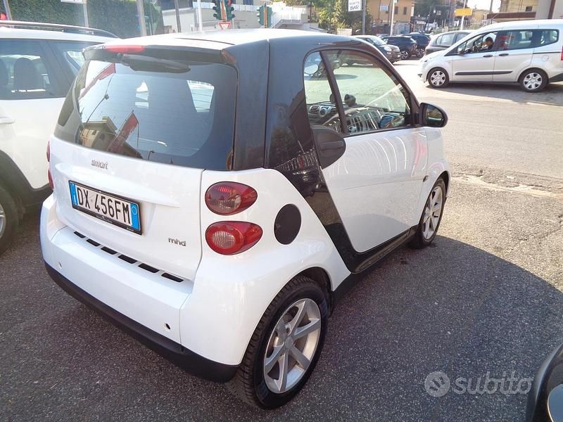 Usata Smart ForTwo Coupé Passion 71 CV (52 kW) 2009 Bianco Coupé
