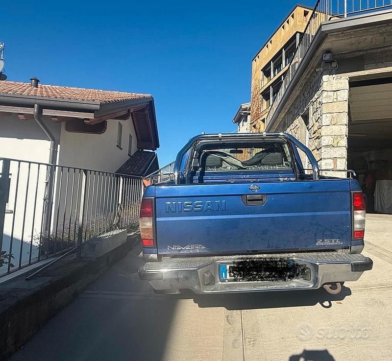 Gebraucht Nissan Navara 1998 Blau Pickup