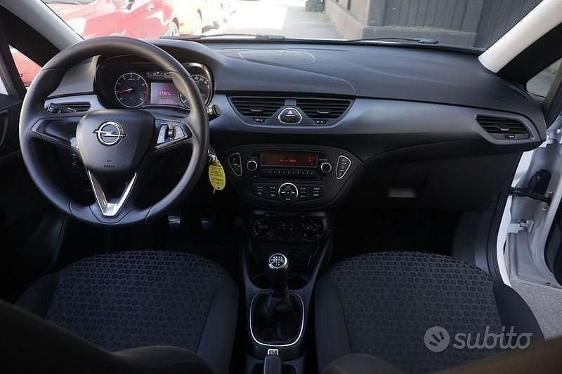 Gebraucht Opel Corsa 90 PS (66 kW) 2016 Weiß Kleinwagen