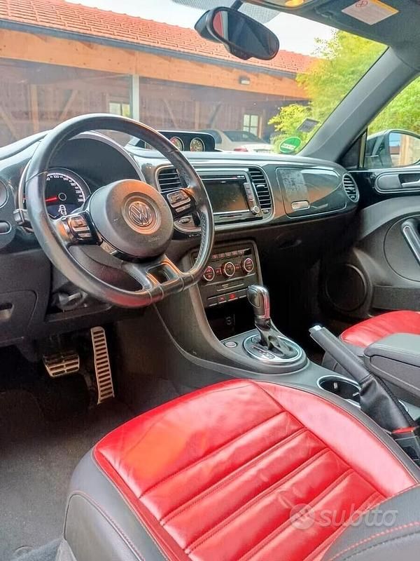 Usata VW Beetle Sport 220 CV (161 kW) 2012 Bianco Utilitaria