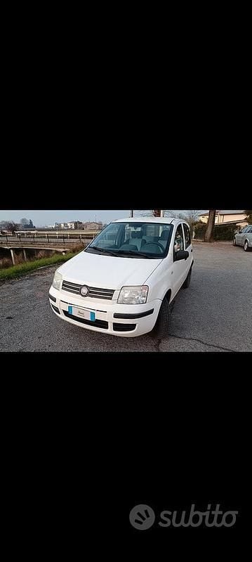 Bianco Usata 2009 Fiat Panda Dynamic Utilitaria | 3900 € (Molto cara) - Immagine 1/4
