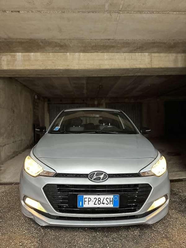 Usata Hyundai i20 Classic 77 CV (56 kW) 2018 Utilitaria