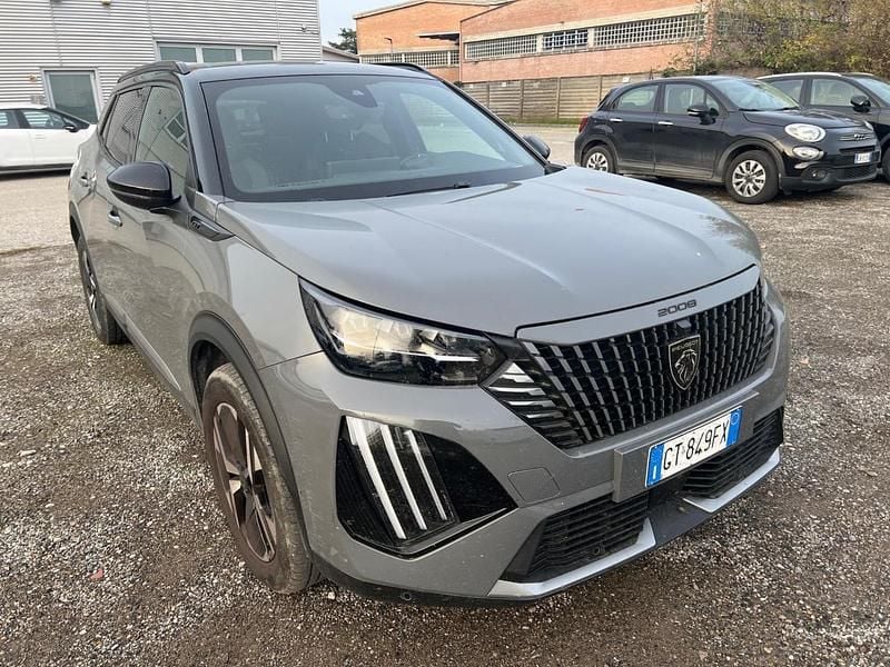 Usata Peugeot 2008 GT 131 CV (96 kW) 2024 Grigio SUV