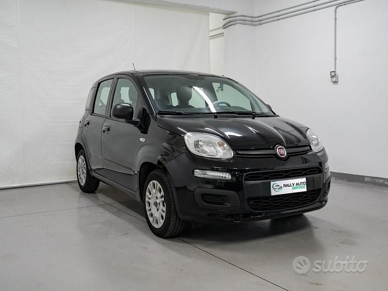 Usata Fiat Panda 69 CV (50 kW) 2017 Nero Utilitaria