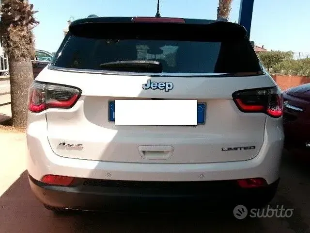 Usata Jeep Compass Night Eagle 140 CV (102 kW) 2020 Bianco SUV