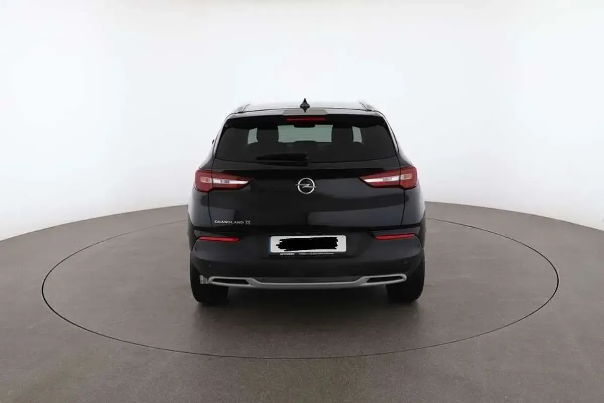 Usata Opel Grandland X Innovation 120 CV (88 kW) 2017 SUV