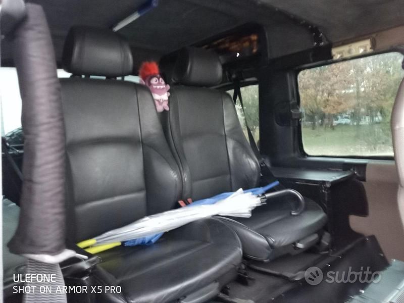 Usata Land Rover Discovery 113 CV (83 kW) 1993 Nero SUV