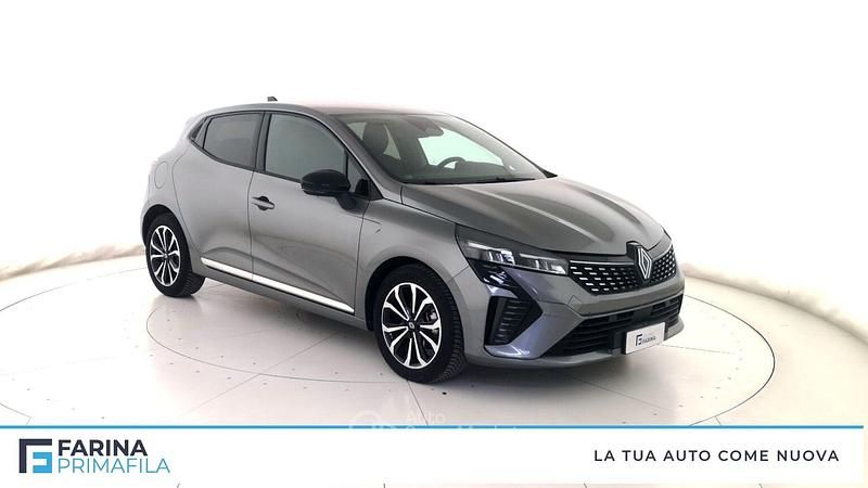 Usata Renault Clio V Techno 91 CV (66 kW) 2025 Gray Berlina