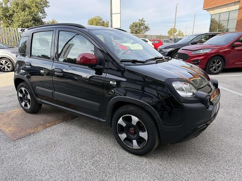 Nero Usata 2023 Fiat Panda Red Due volumi | 9990 € (Ottimo prezzo) - Immagine 1/4