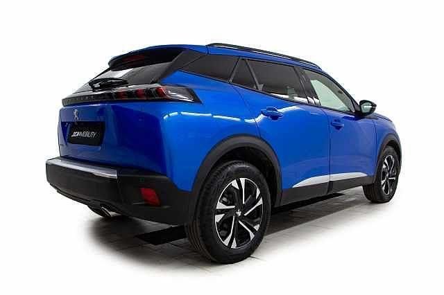 Usata Peugeot 2008 Allure 131 CV (96 kW) 2023 Blu/azzurro SUV