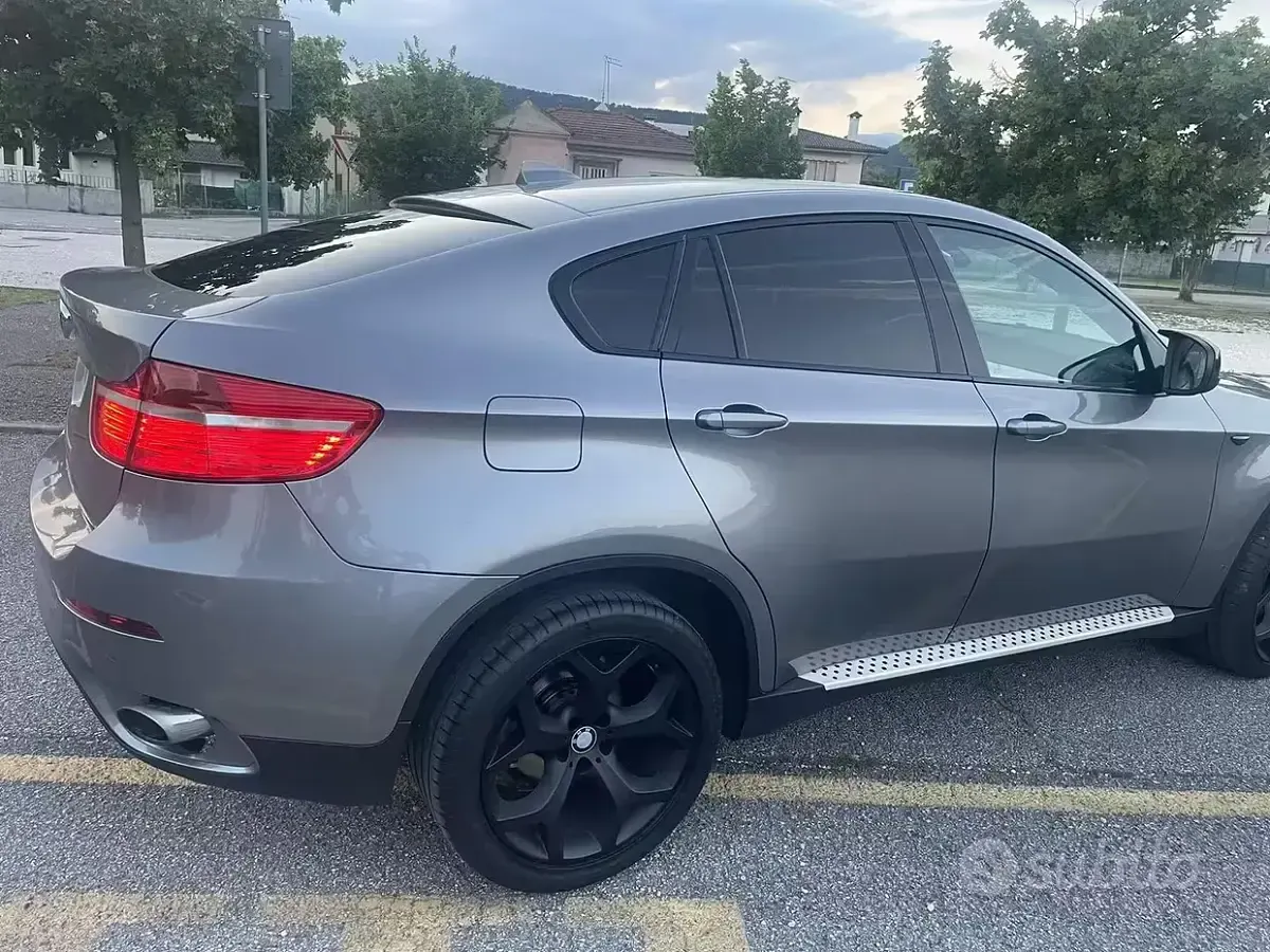 Usata BMW X6 245 CV (180 kW) 2012 Grigio SUV