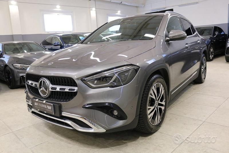 Usata Mercedes GLA200 Advanced 150 CV (110 kW) 2023 Grigio SUV
