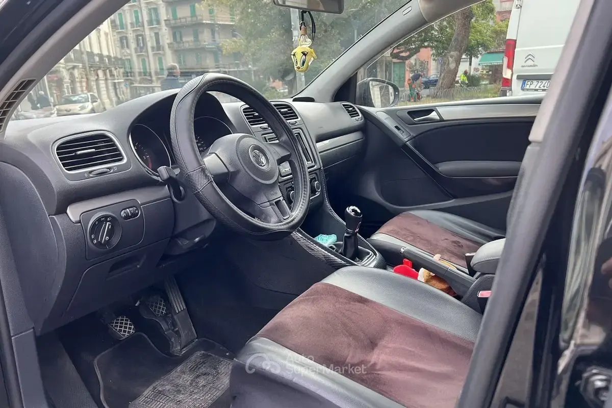Usata VW Golf VII United 105 CV (77 kW) 2012 Nero Berlina