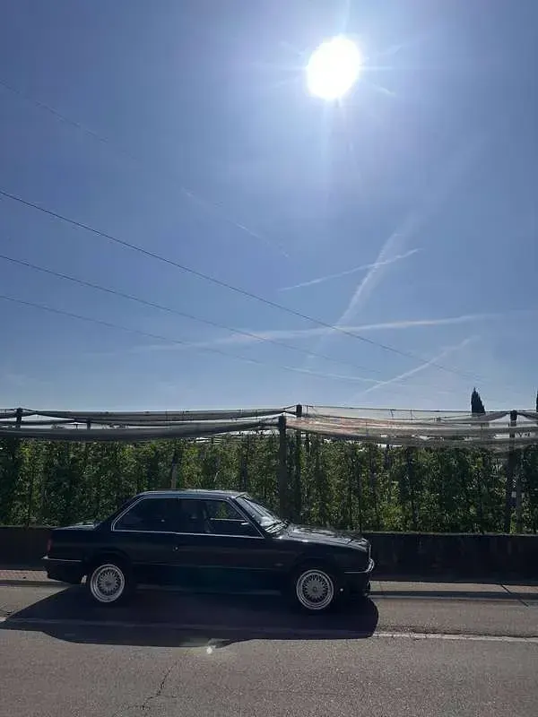 Usata BMW 316 90 CV (66 kW) 1985 Nero Berlina