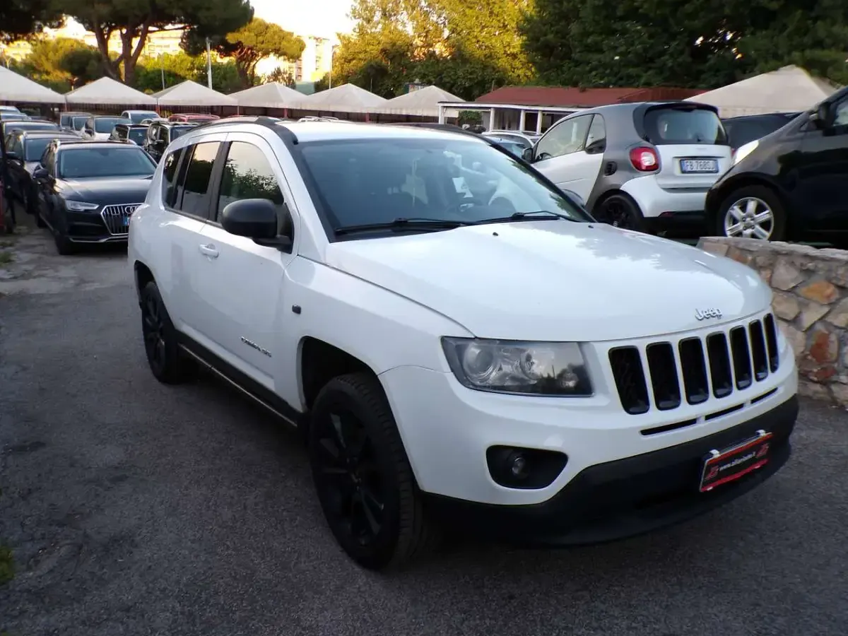 Usata Jeep Compass Limited 163 CV (119 kW) 2013 Bianco SUV