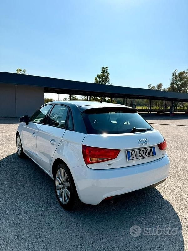 Usata Audi A1 Sportback 90 CV (66 kW) 2014 Bianco Utilitaria
