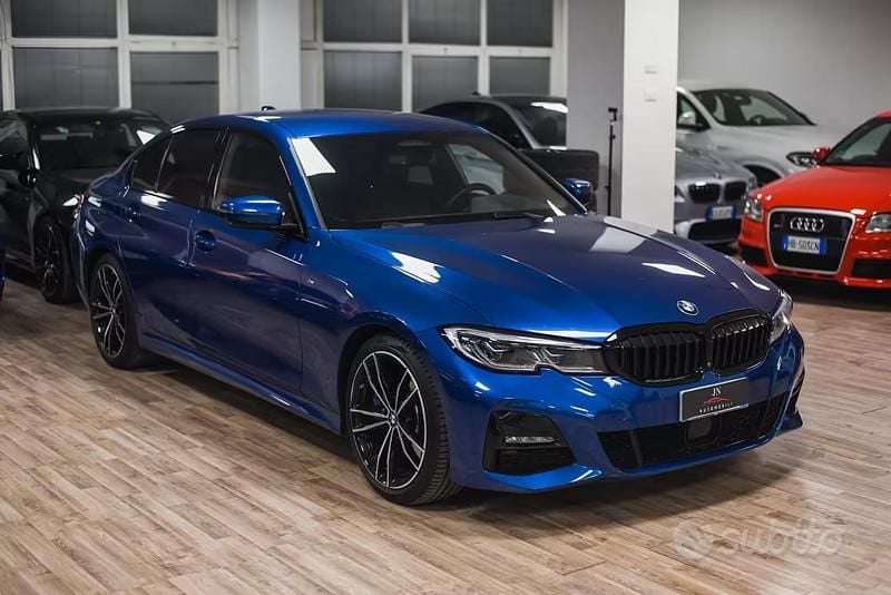 Usata BMW 330 M Sport 258 CV (189 kW) 2019 Blu/azzurro Berlina