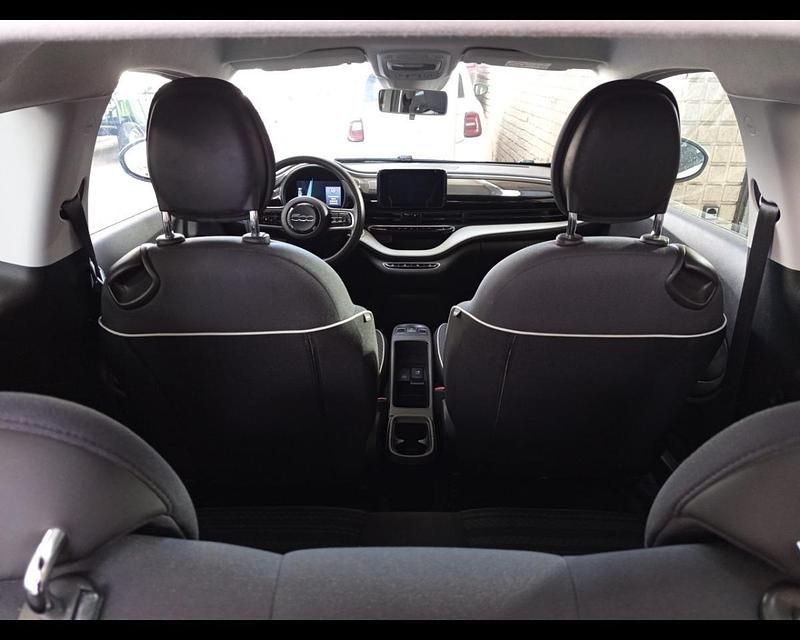 Usado Fiat 500e Passion 86 kW (118 CV) 2021 Blanco