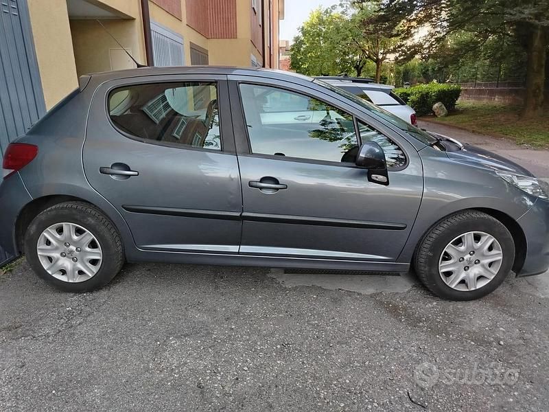 Usata Peugeot 207 2010