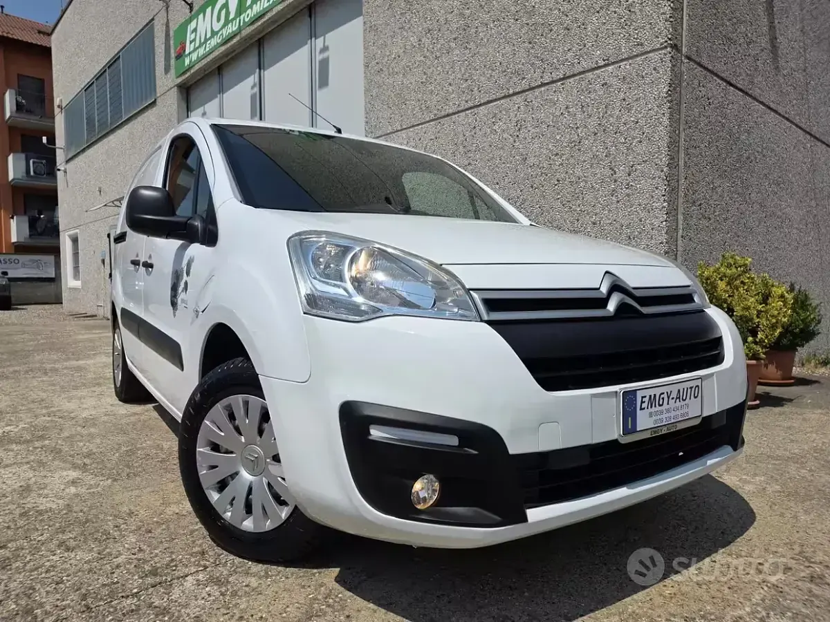 Usata Citroën Berlingo 35 kW (48 CV) 2017 Bianco Monovolume