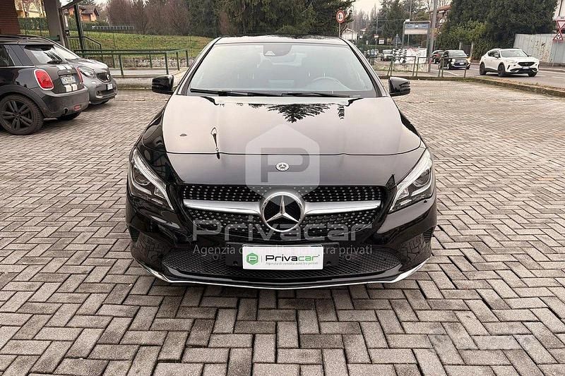 Usata Mercedes CLA180 122 CV (89 kW) 2018 Nero Berlina