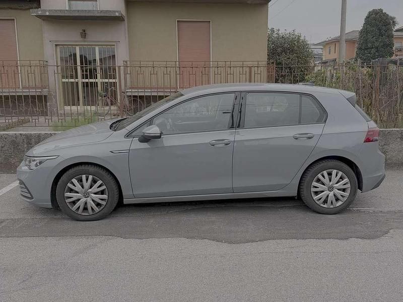 Usata VW Golf VIII Edition 116 CV (85 kW) 2020 Grigio Berlina