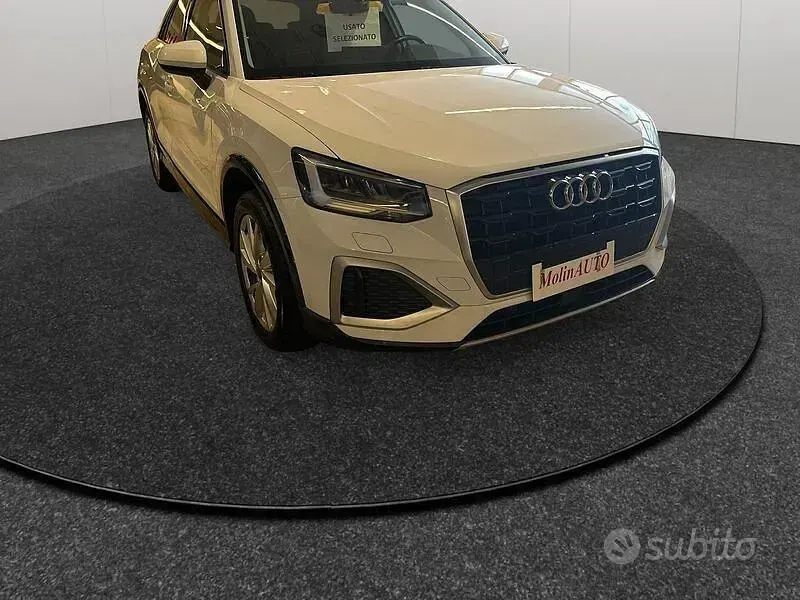 Usata Audi Q2 Advanced 150 CV (110 kW) 2023 Bianco SUV