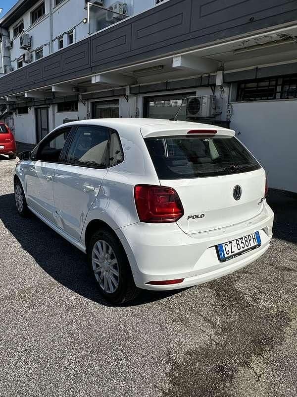 Usata VW Polo Trendline 75 CV (55 kW) 2015 Bianco Berlina