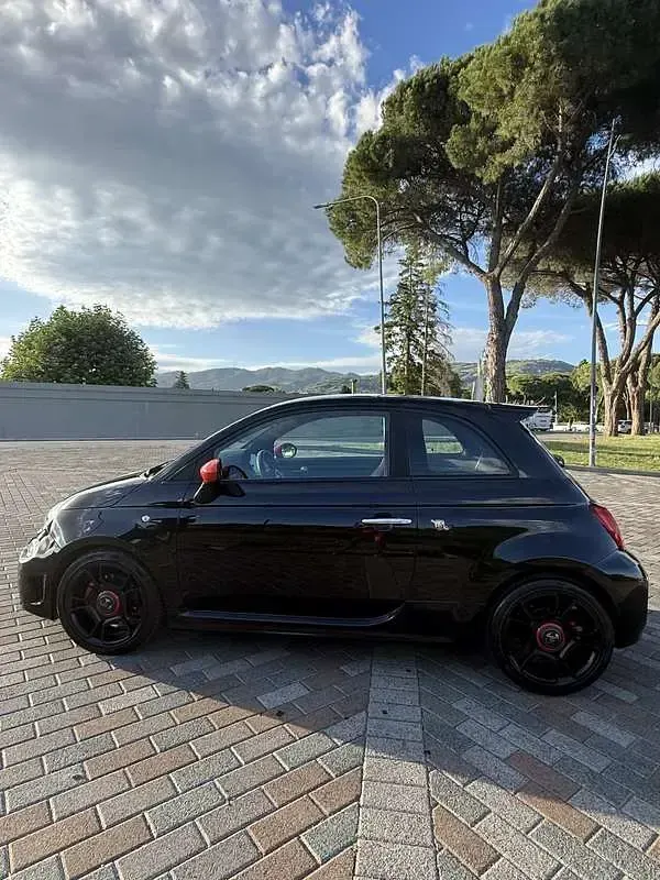 Usata Abarth 595 165 CV (121 kW) 2022 Utilitaria