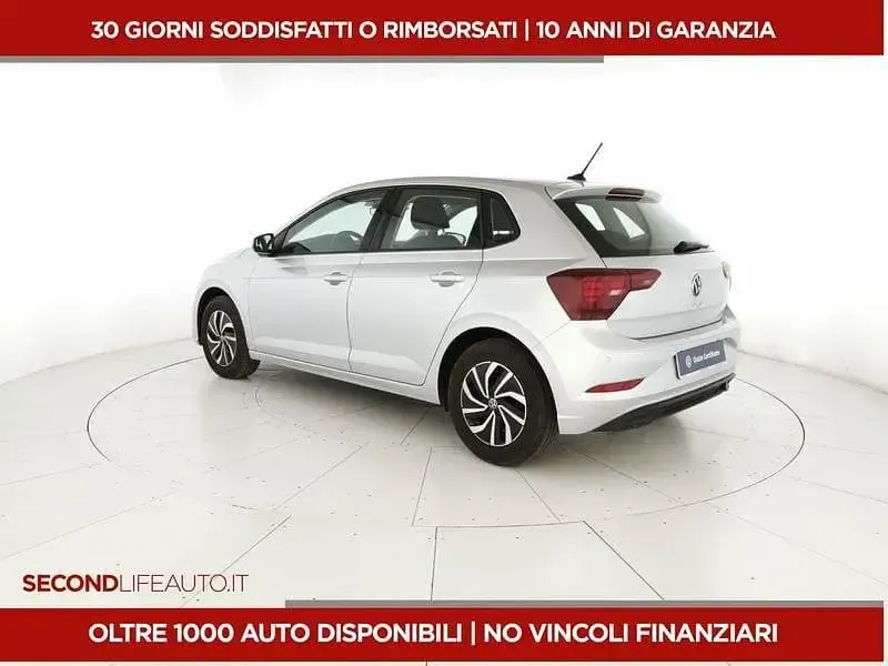 Usata VW Polo Style 95 CV (69 kW) 2023 Argento Utilitaria