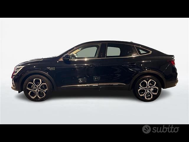 Usata Renault Arkana Intens 145 CV (106 kW) 2022 Nero SUV