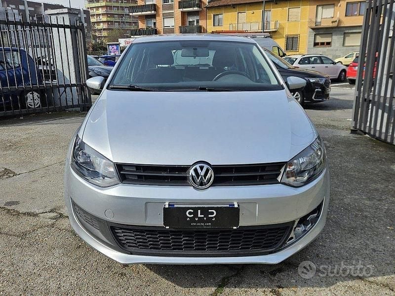 Usata VW Polo Comfortline 70 CV (51 kW) 2013 Grigio Utilitaria