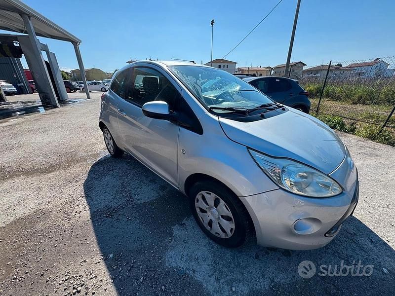 Usata Ford Ka 75 CV (55 kW) 2009 Grigio Utilitaria