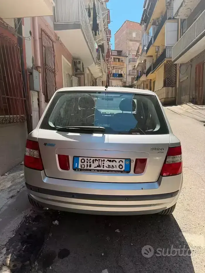 Usata Fiat Stilo 140 CV (102 kW) 2004 Grigio Berlina